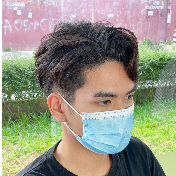 Messy Taper Hairstyle Undercut - wearing a facemask