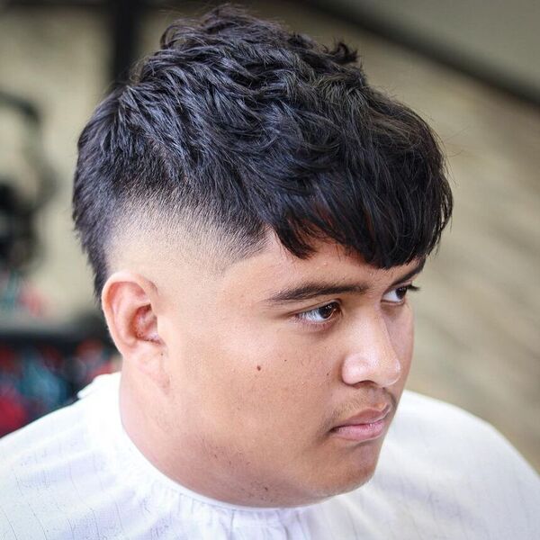 Low Taper Fade - wearing a see through white cover